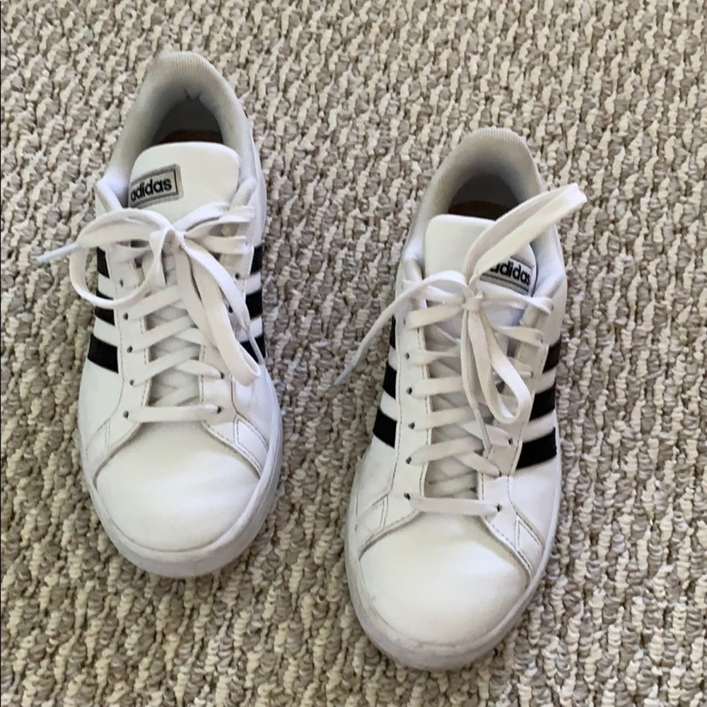 Adidas grand court sneakers woman